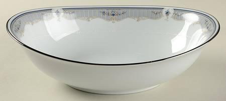 Metarie 9" Oval Vegetable Bowl