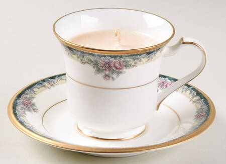 Mi Amor Scented Cup & Saucer Candle-Lavender  HC
