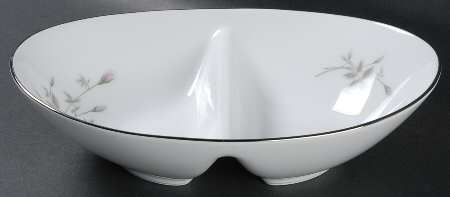 Mignon 10" Oval Divided Vegetable Bowl