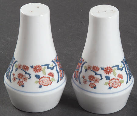 Ming Garden Salt & Pepper Set
