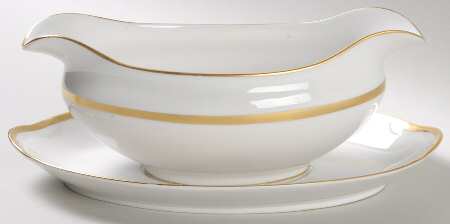 The Mikado Gravy Boat with Attached Underplate