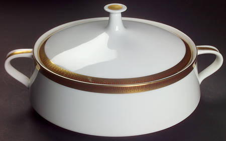 Milton Round Covered Vegetable