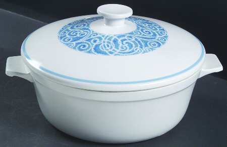 Milburn 2 Qt Round Covered Casserole