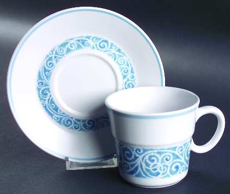 Milburn Flat Cup & Saucer Set