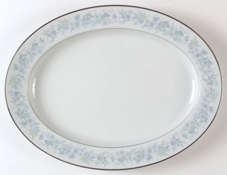 Milford (2227) 16" Oval Serving Platter by Noritake