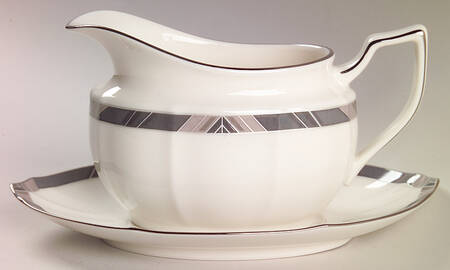 Midnight Majesty Gravy Boat & Underplate