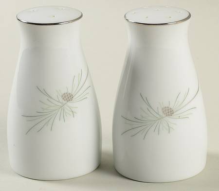 Mimi Salt & Pepper Set
