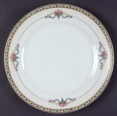 Minerva Salad Plate