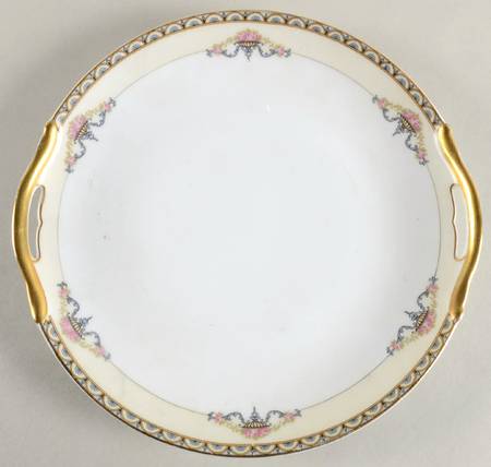 Minerva Handled Cake Plate