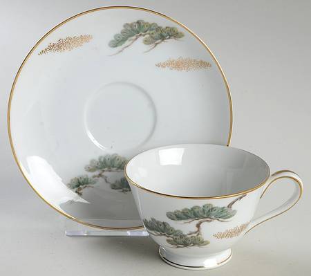 Ming Footed Cup & Saucer Set
