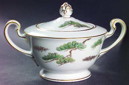 Ming Sugar Bowl & Lid