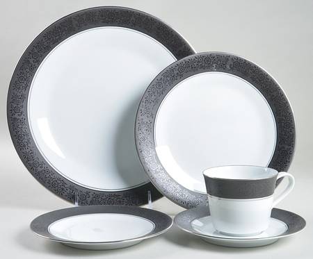 Mirano 5 Piece Place Setting by Noritake