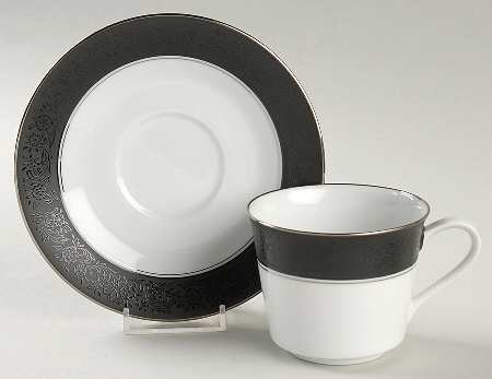 Flat Cup & Saucer Set
