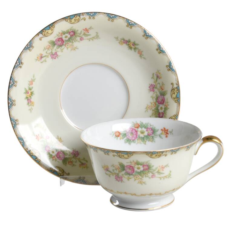 Miranda Footed Cup & Saucer Set