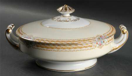 Mirasol Round Covered Vegetable