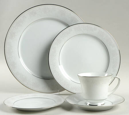 Misty 40 Piece Estate Set