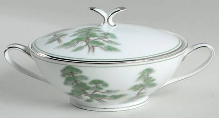 Ming Tree Sugar Bowl & Lid