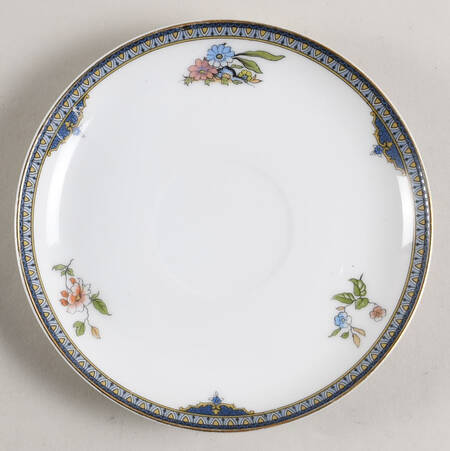 Modesta Saucer for Oversized Cup