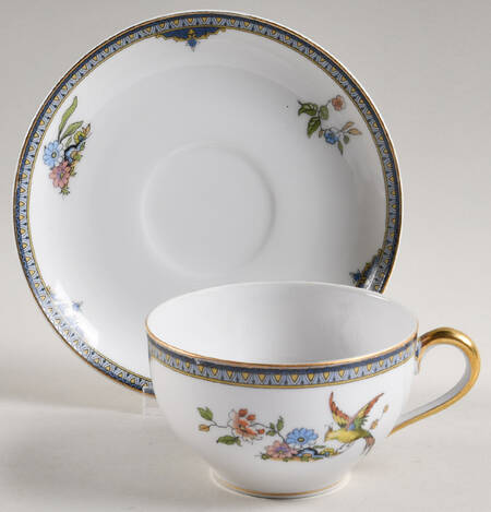 Modesta Oversized Cup & Saucer Set