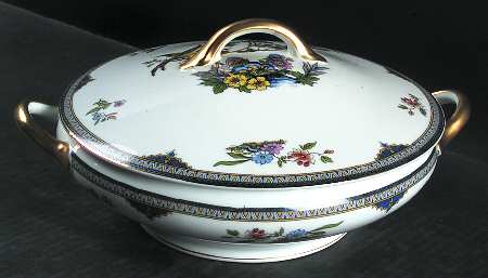Modesta Round Covered Vegetable