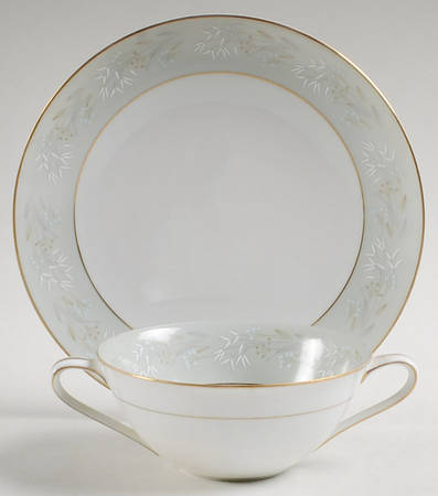 Moderne Flat Cream Soup Bowl & Saucer Set