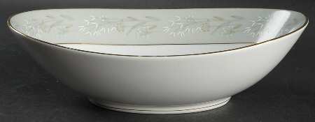 Moderne 10" Oval Vegetable Bowl