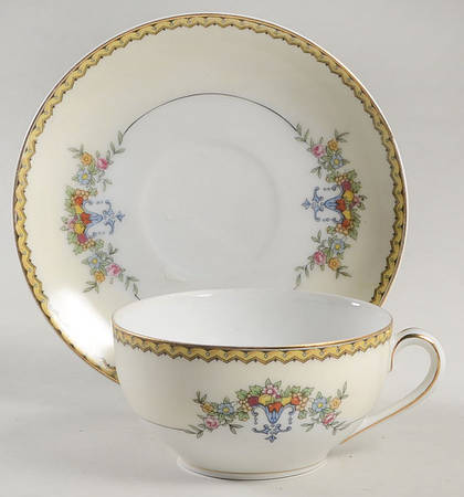 Modjeska Flat Cup & Saucer Set