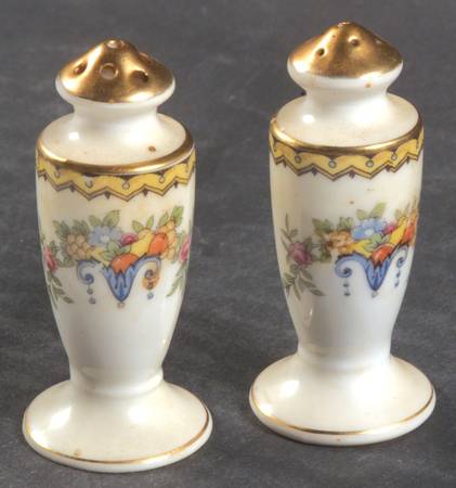 Modjeska Individual Salt & Pepper Set