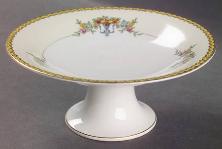 Modjeska Round Compote (Height X Width)