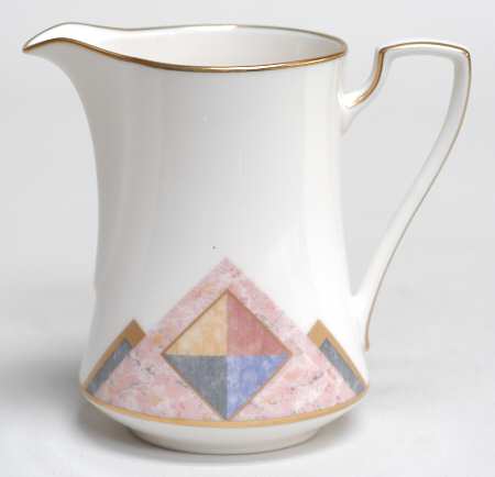 Momentum Creamer by Noritake