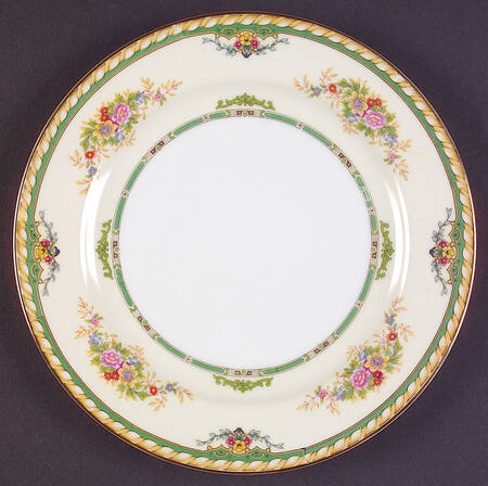 Monica Luncheon Plate