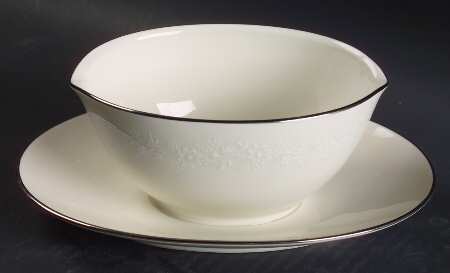 Montblanc Gravy Boat with Attached Underplate by Noritake