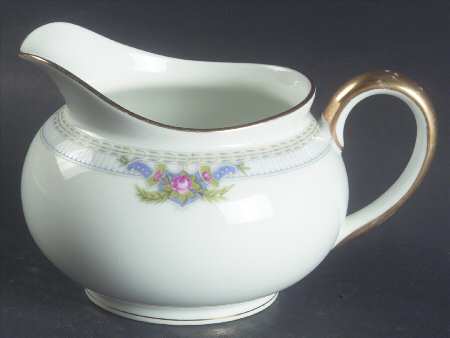 Montclare Creamer