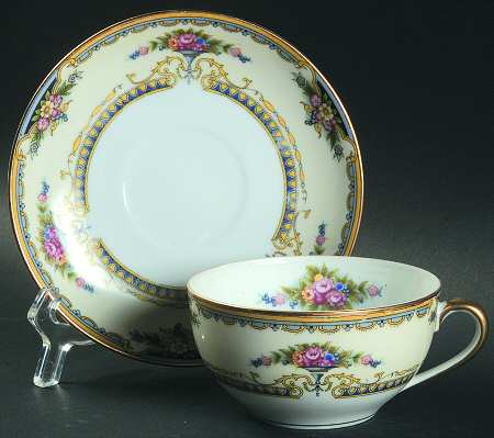 Montebelle Flat Cup & Saucer Set