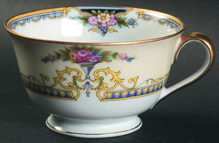 Montebelle Footed Cup
