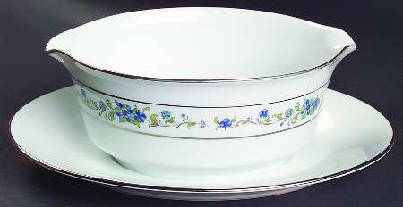 Monticello Gravy Boat with Attached Underplate