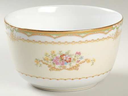 Muriel Cranberry Bowl