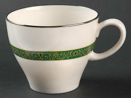 Myrta Flat Cup