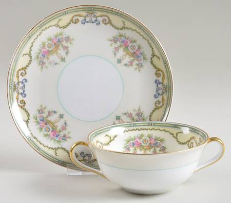 Mystery #105 Flat Cream Soup Bowl & Saucer Set