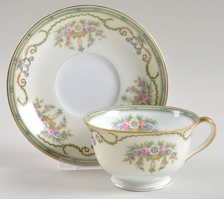 Mystery #105 Footed Cup & Saucer Set