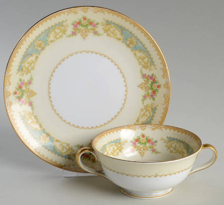 Mystery #109 Footed Cream Soup Bowl & Saucer Set