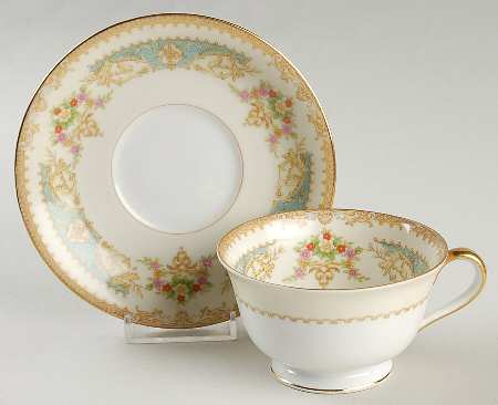 Mystery #109 Footed Cup & Saucer Set