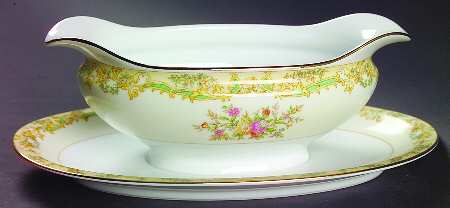 Mystery #11 Gravy Boat with Attached Underplate