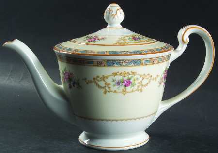 Mystery #119 Teapot & Lid