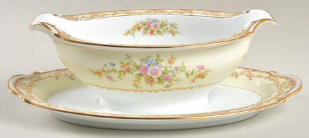 Mystery #142 Gravy Boat with Attached Underplate