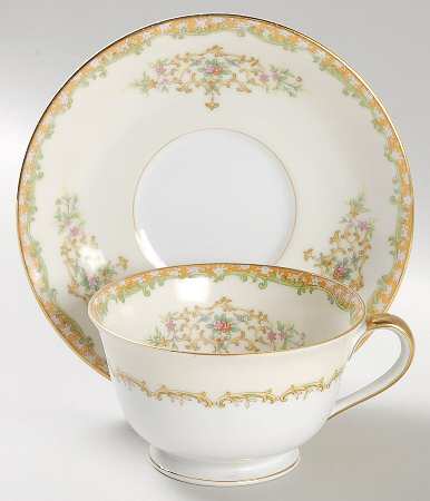 Mystery #157 Footed Cup & Saucer Set