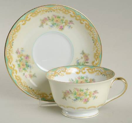 Mystery #160 Footed Cup & Saucer Set
