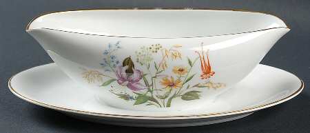 Mystery #164 Gravy Boat with Attached Underplate