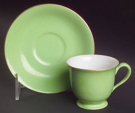 Mystery #170 Footed Demitasse Cup & Saucer Set