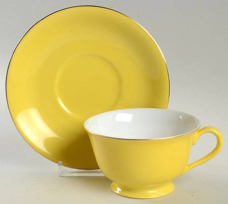Mystery #170 Footed Cup & Saucer Set